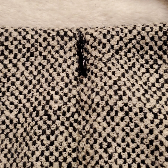 J. Crew Tweed Skirt *SOLD* - Picture 7 of 13